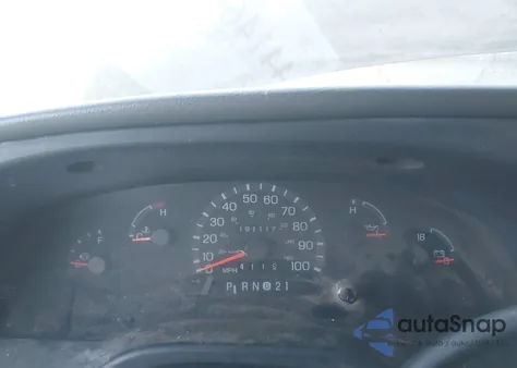 1998 Ford Econoline Commercial/Recreational from USA, damaged, VIN 1FTRE1428WHB21704